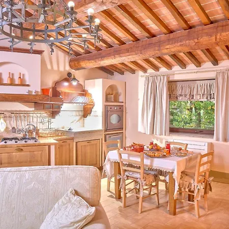 Agriturismo Selvella Çiftlik konaklama